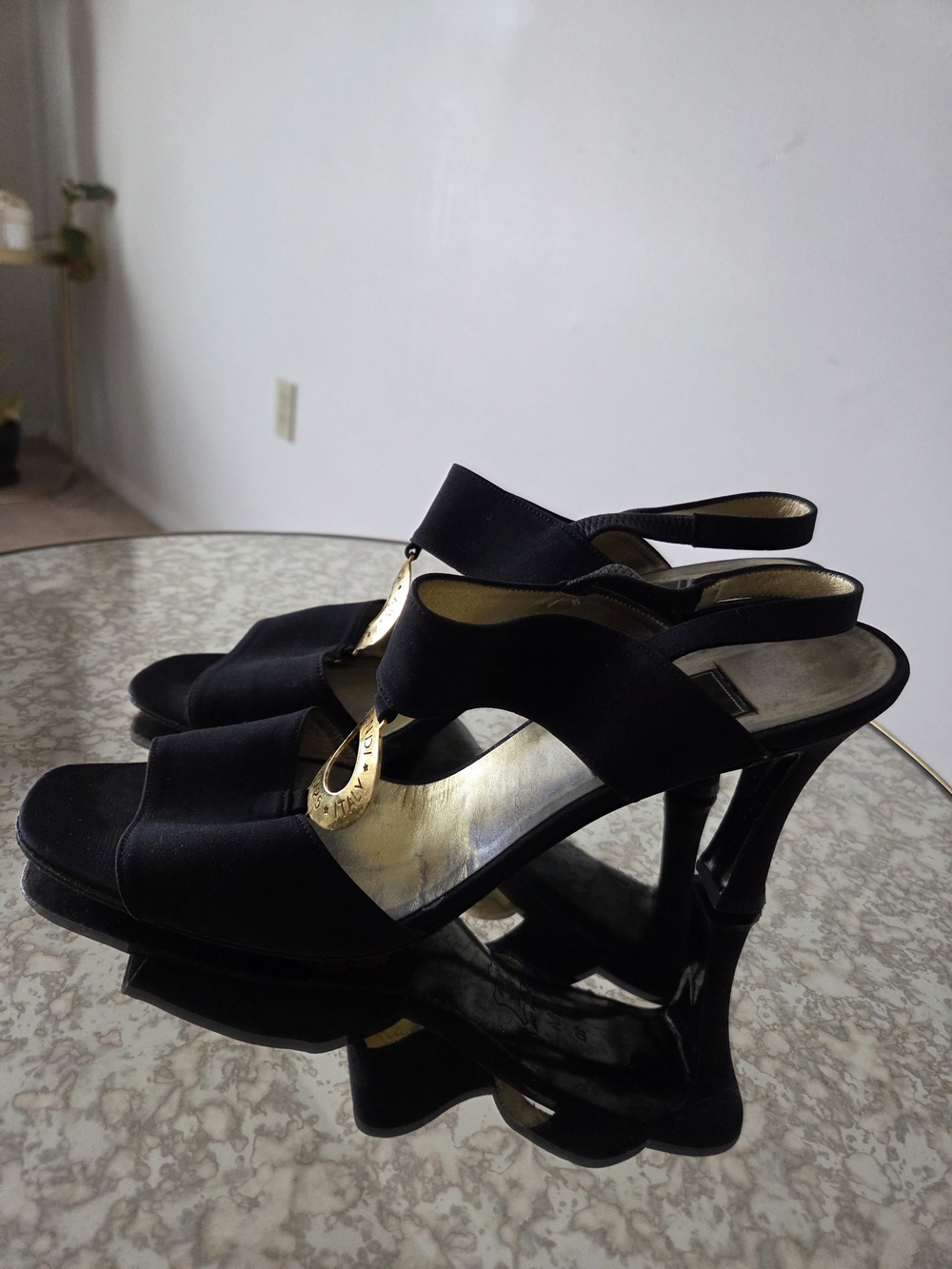 Fendi Black Crepe Sandals with Gold Accent Size 10 - Picture 4 of 10
